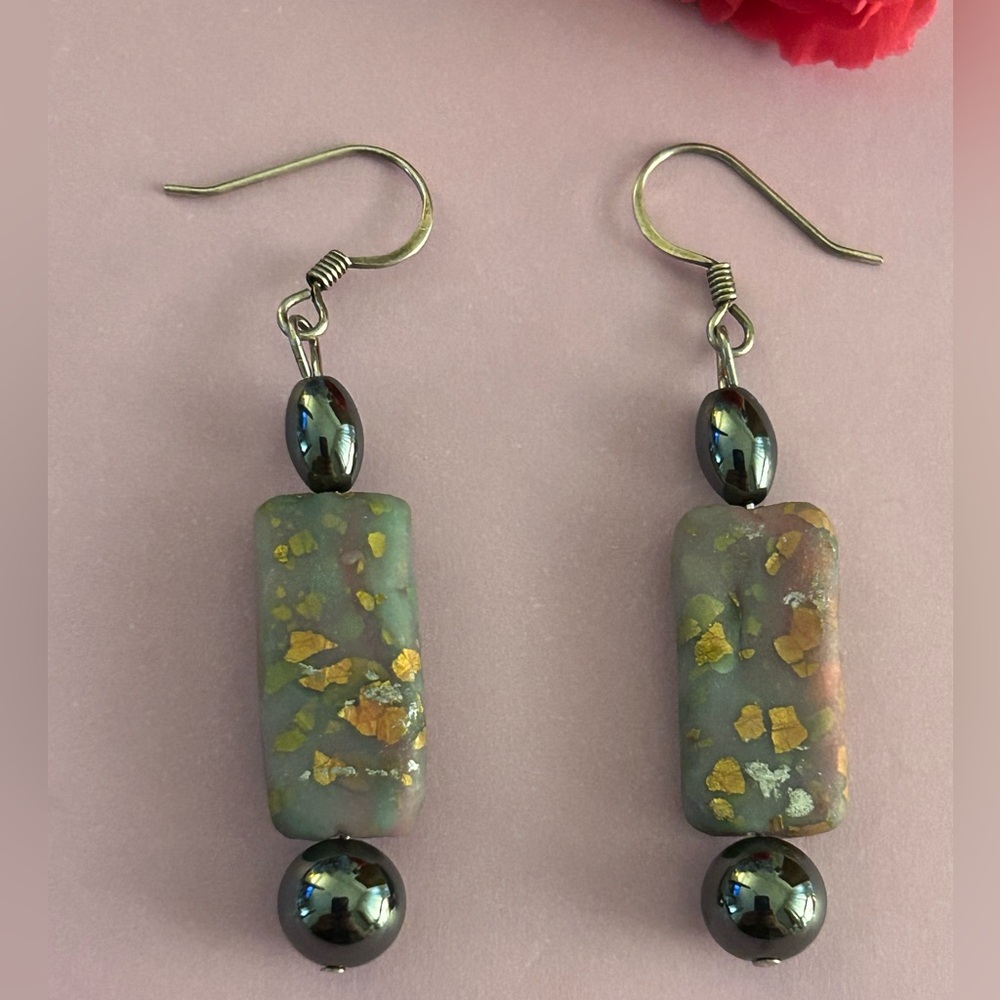 NWOT Earrings Hematite stone beads, Aqua Rose silver gold-flecks resin pierced